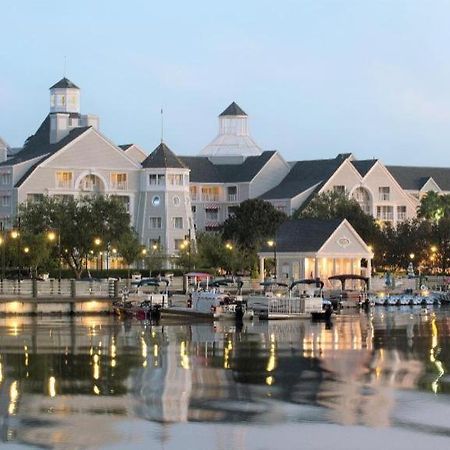 Disney'S Yacht Club Resort Lake Buena Vista Exterior photo