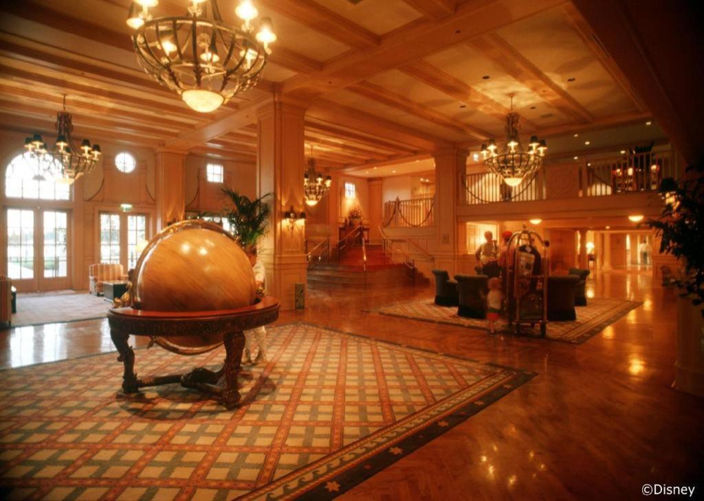 Disney'S Yacht Club Resort Lake Buena Vista Exterior photo